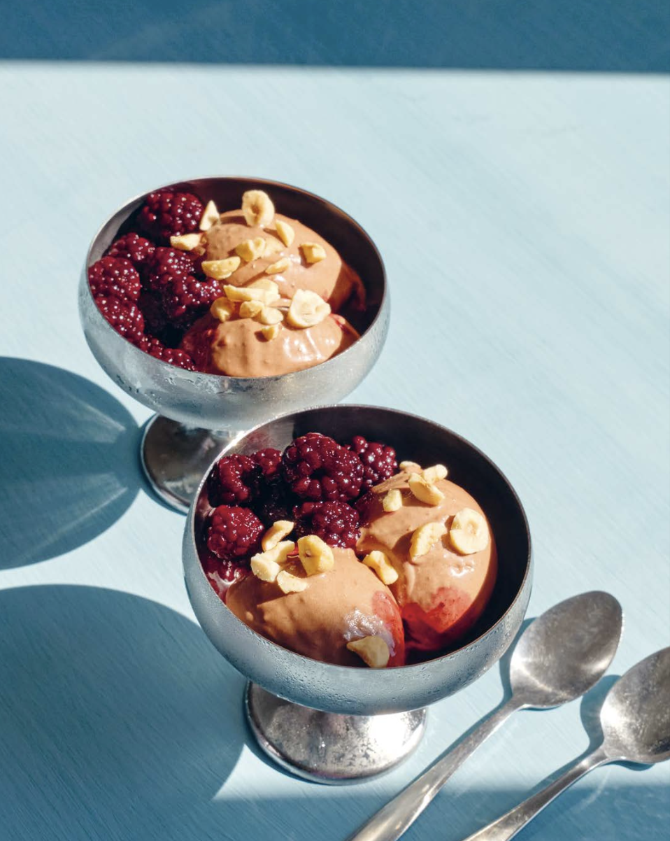 Schoko-Haselnuss-Nicecream aus dem Kochbuch Gut bei Hitze